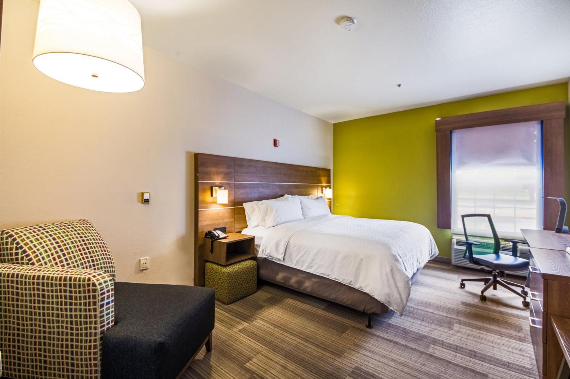 Holiday Inn Express Hotel & Suites Columbus By Ihg Εξωτερικό φωτογραφία