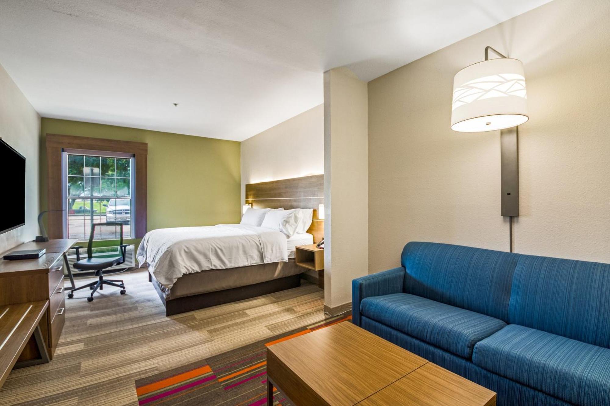 Holiday Inn Express Hotel & Suites Columbus By Ihg Εξωτερικό φωτογραφία