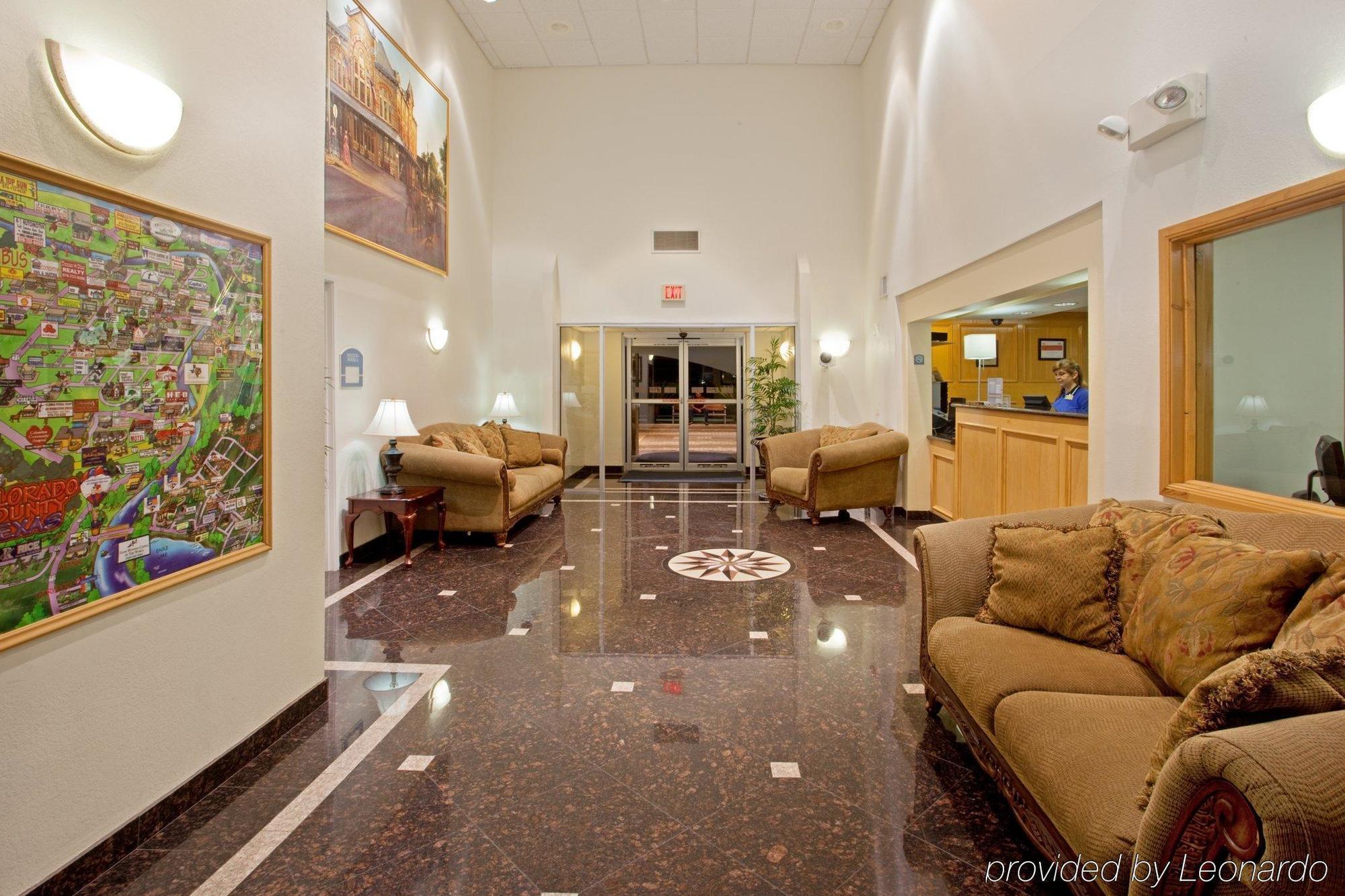 Holiday Inn Express Hotel & Suites Columbus By Ihg Εσωτερικό φωτογραφία