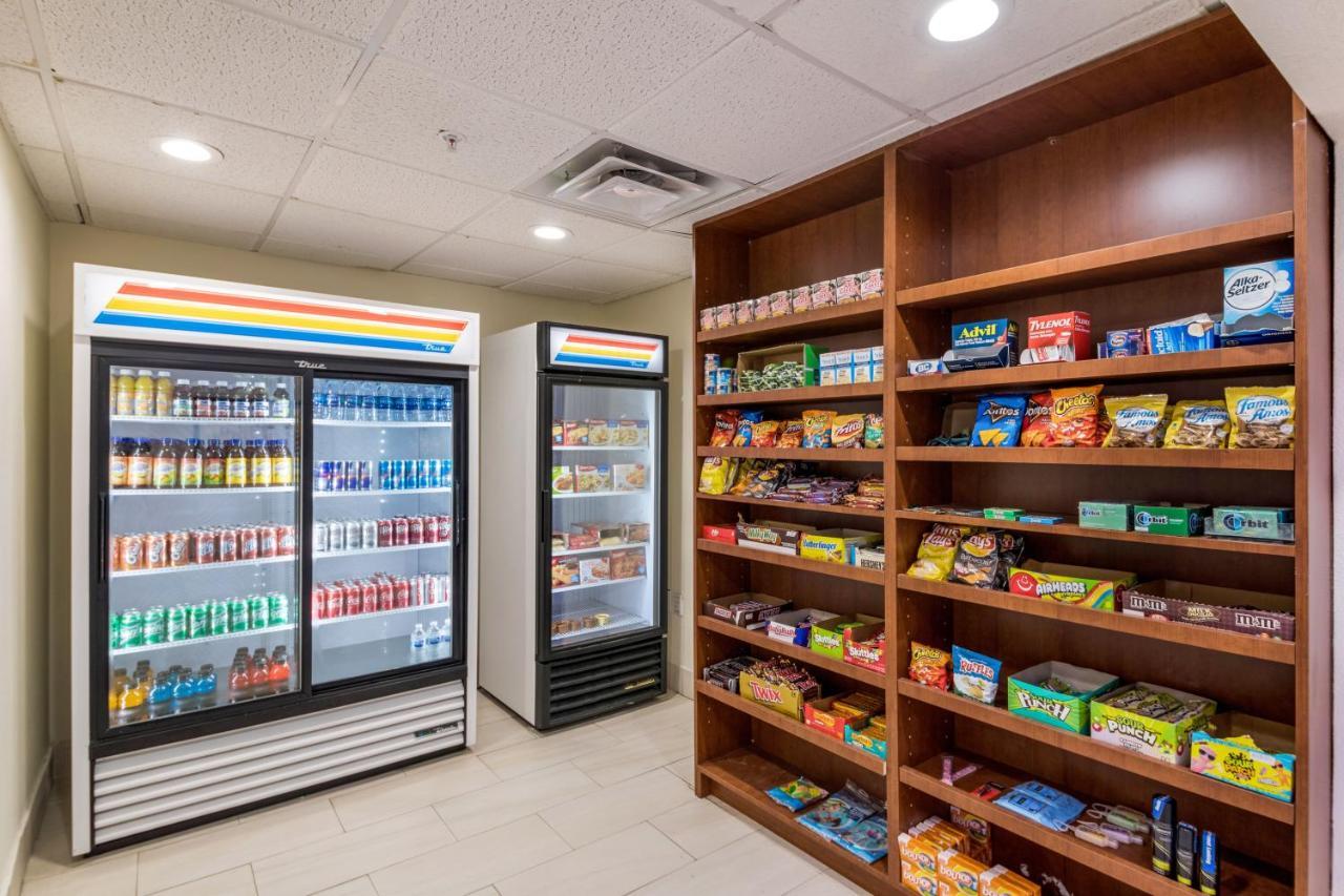 Holiday Inn Express Hotel & Suites Columbus By Ihg Εξωτερικό φωτογραφία