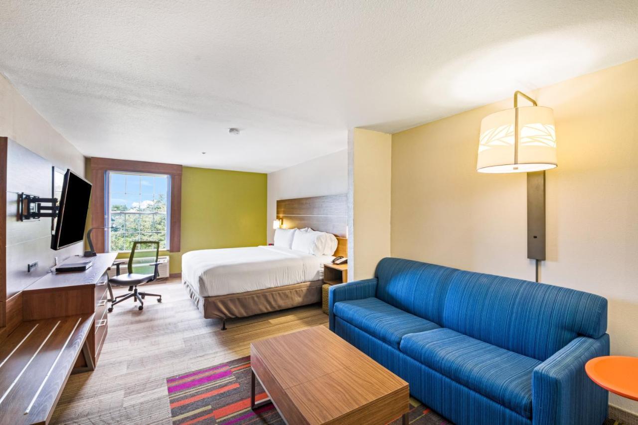 Holiday Inn Express Hotel & Suites Columbus By Ihg Εξωτερικό φωτογραφία